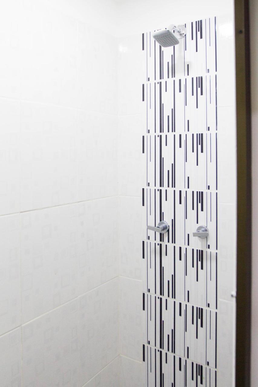 La Ch Hotel